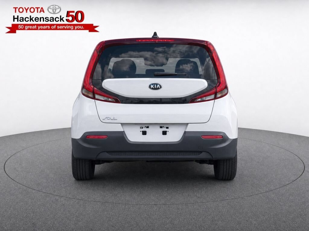 Used 2021 Kia Soul LX FWD image 7