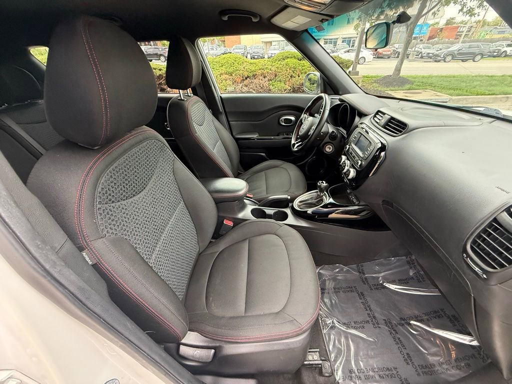 Used 2016 Kia Soul + w/ Soulful Package FWD image 40