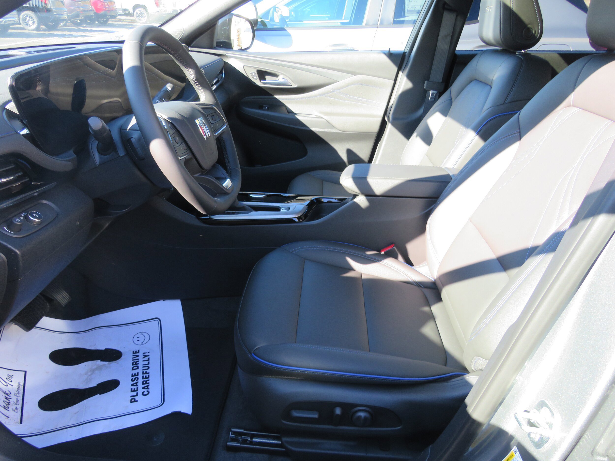 New 2026 Buick Envista Sport Touring w/ Convenience I Package FWD image 10
