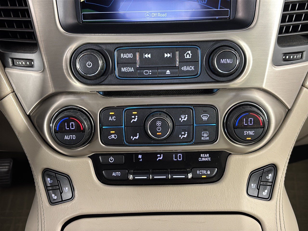 Used 2018 GMC Yukon Denali w/ Open Road Package RWD image 22