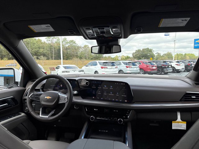 New 2026 Chevrolet Suburban LT w/ Comfort Package image 18
