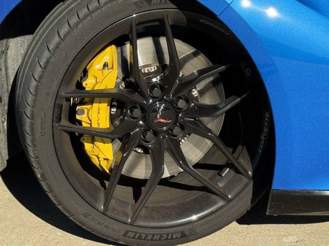 Used 2026 Chevrolet Corvette Z06 w/ Stealth Interior Trim Package RWD image 35