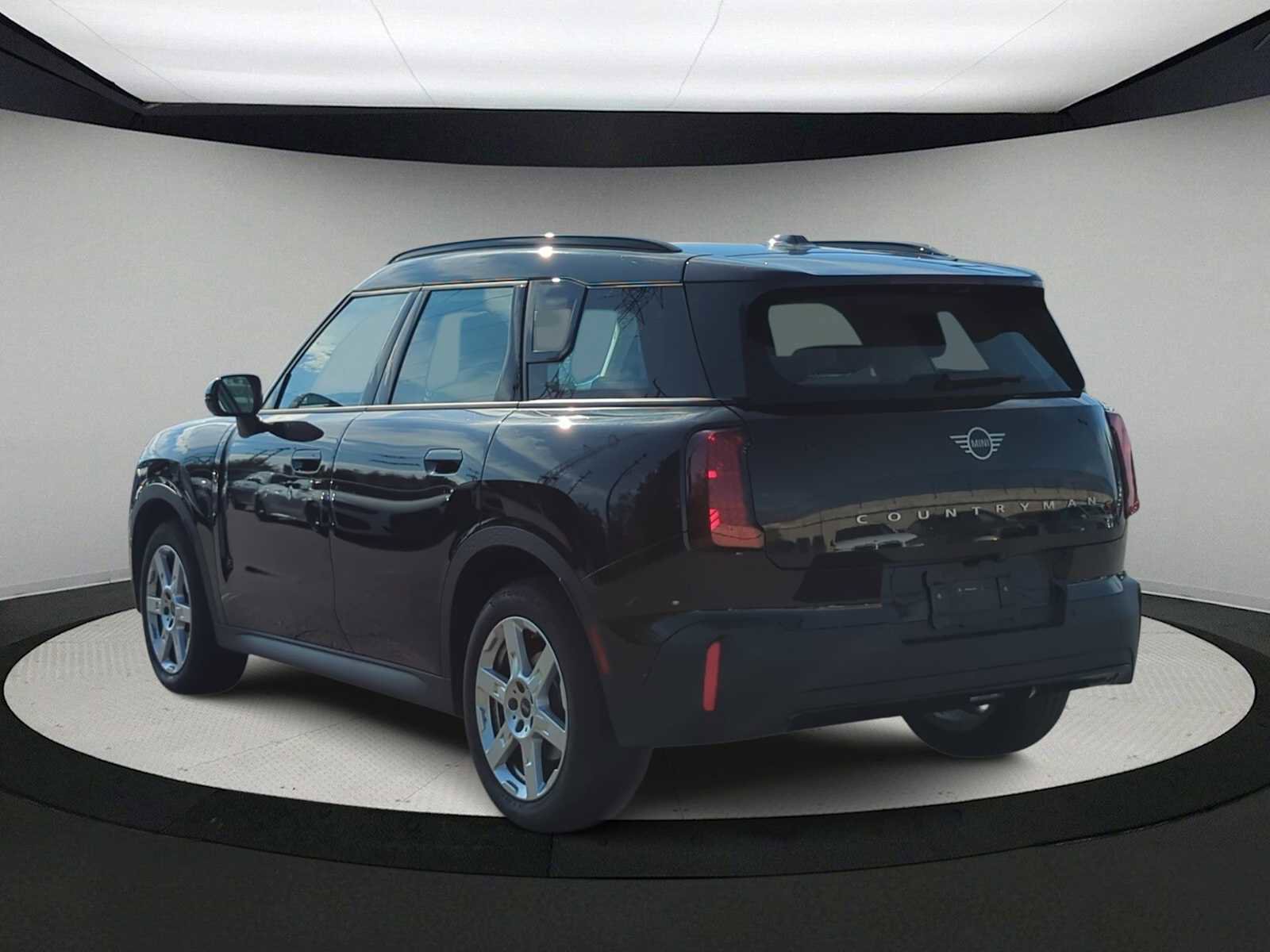 Certified 2025 MINI Cooper Countryman S image 6