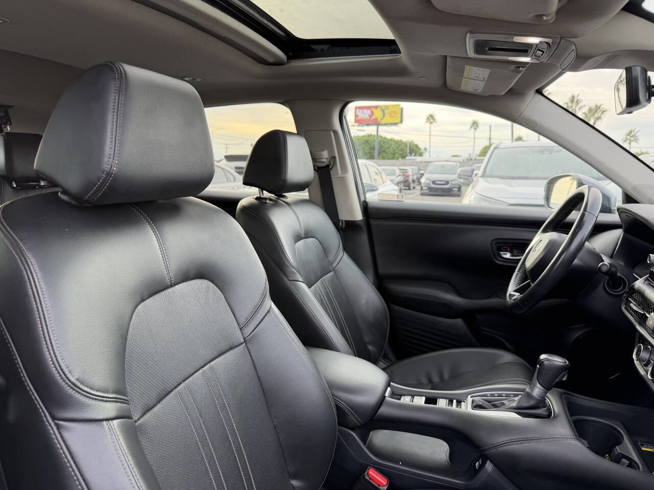 Used 2023 Honda HR-V EX-L image 36