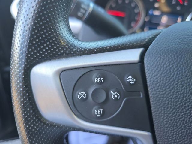 Used 2023 GMC Acadia SLE image 21