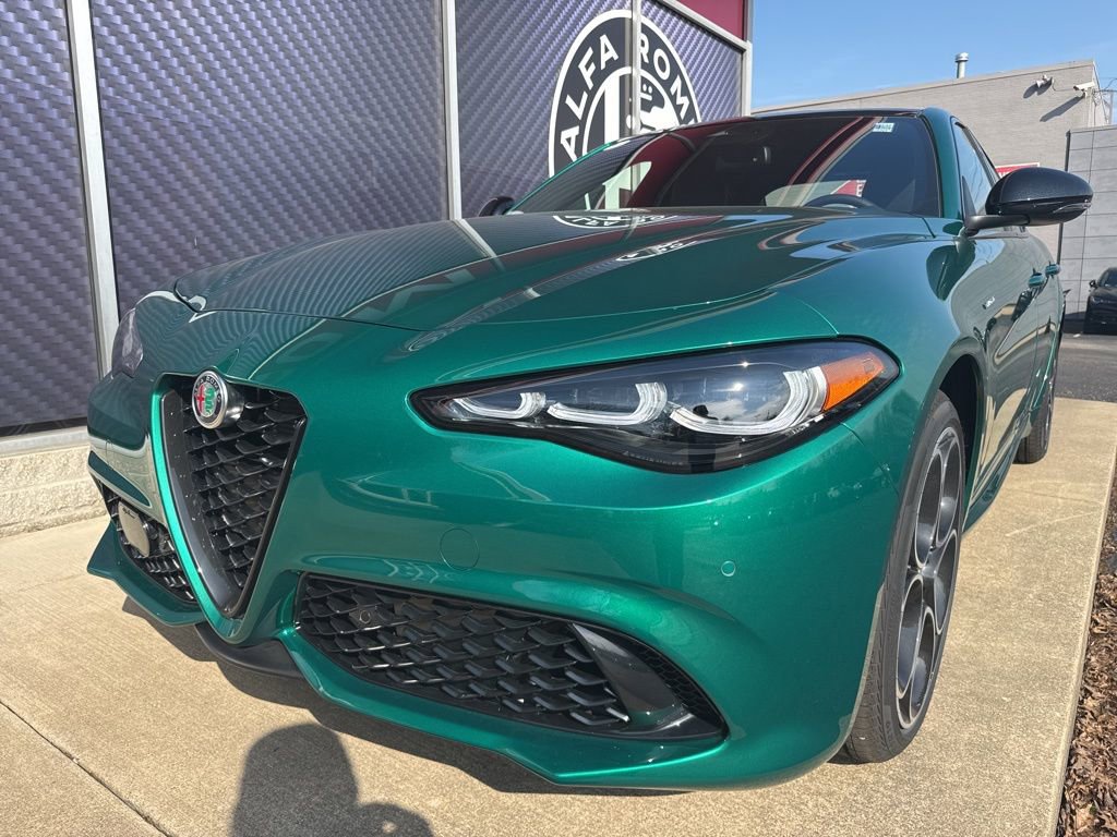 New 2026 Alfa Romeo Giulia AWD image 10