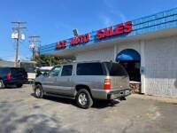 Used 2003 Chevrolet Suburban LT w/ LT Preferred Equipment Group AWD/4WD image 3