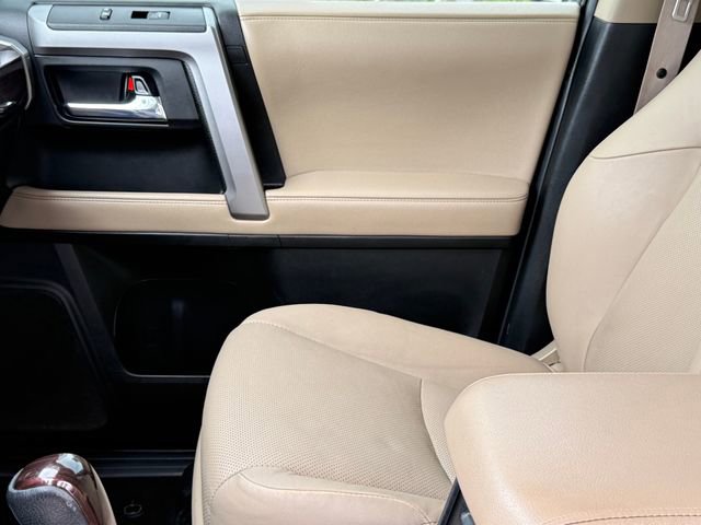 Used 2017 Toyota 4Runner Limited AWD/4WD image 9