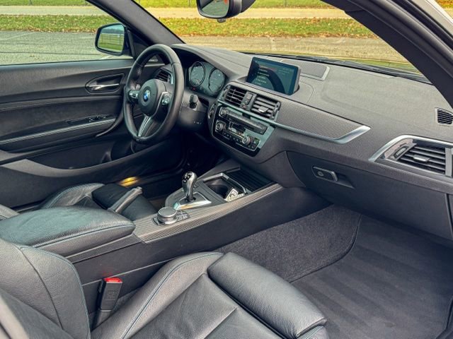Used 2018 BMW M2 image 12