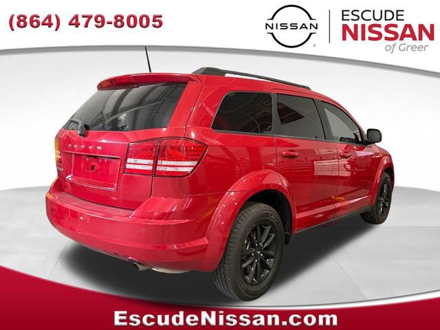 Used 2020 Dodge Journey SE w/ Blacktop Package FWD image 2