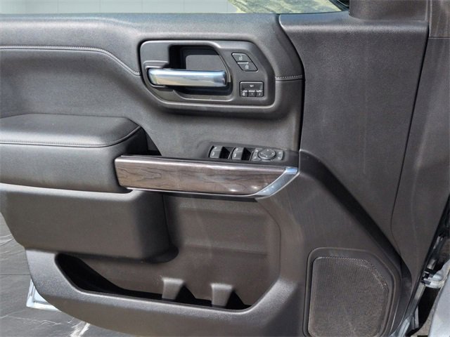 Used 2019 Chevrolet Silverado 1500 LTZ image 21