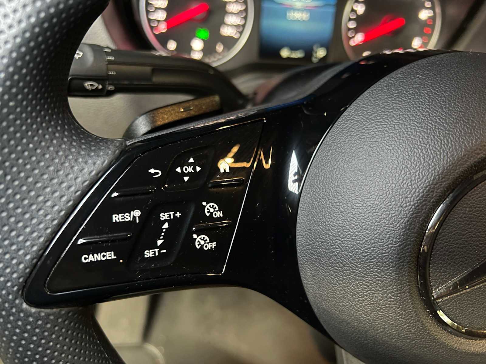 Used 2025 Mercedes-Benz Sprinter 2500 image 26