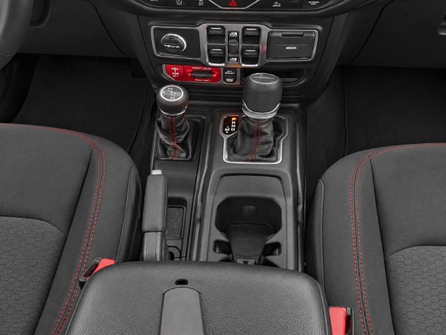 Used 2023 Jeep Gladiator Rubicon w/ Cold Weather Group AWD/4WD image 20