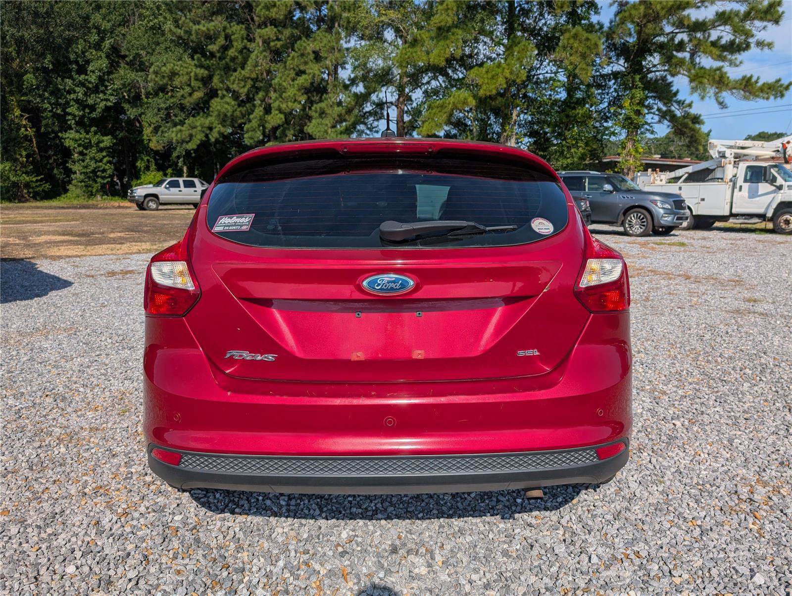 Used 2012 Ford Focus SEL FWD image 4