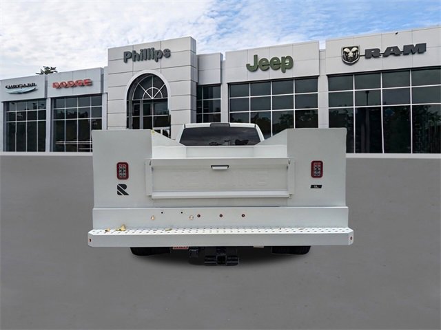 New 2024 RAM 3500 Tradesman w/ Chrome Appearance Group image 5