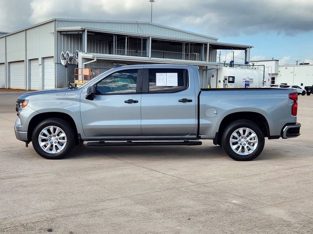 Certified 2025 Chevrolet Silverado 1500 Custom RWD image 4
