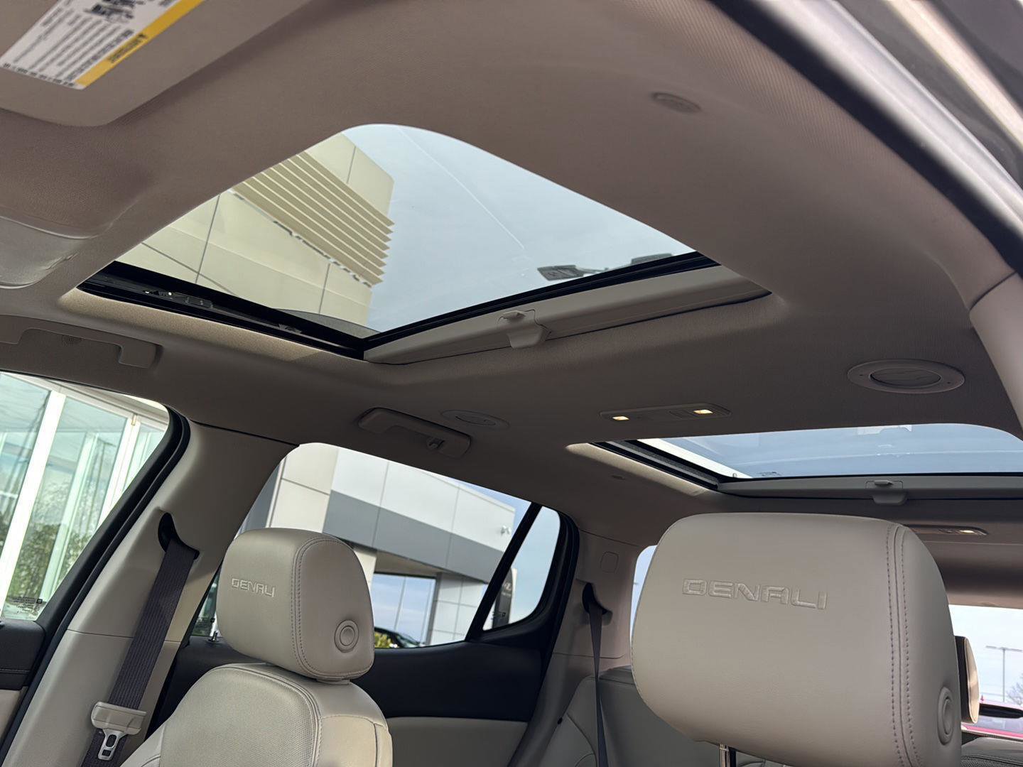 Used 2019 GMC Acadia Denali w/ Technology Package image 28