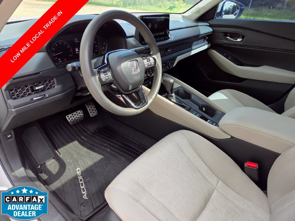 Used 2024 Honda Accord EX image 25
