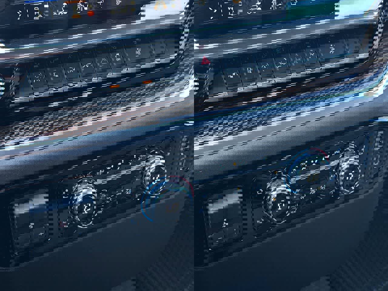 New 2026 GMC Sierra 1500 SLE w/ Preferred Package image 27