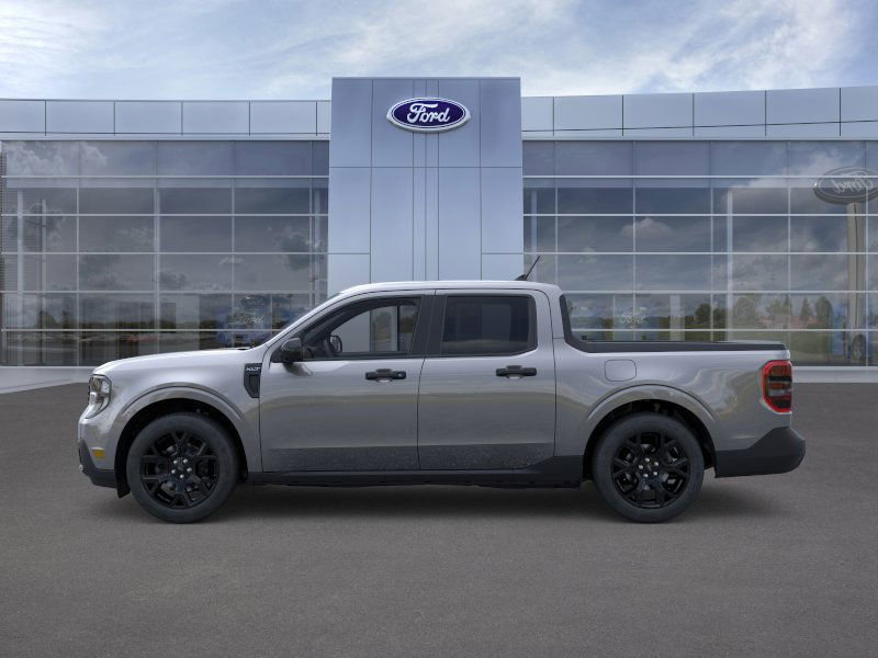 New 2025 Ford Maverick XLT w/ Black Appearance Package image 4