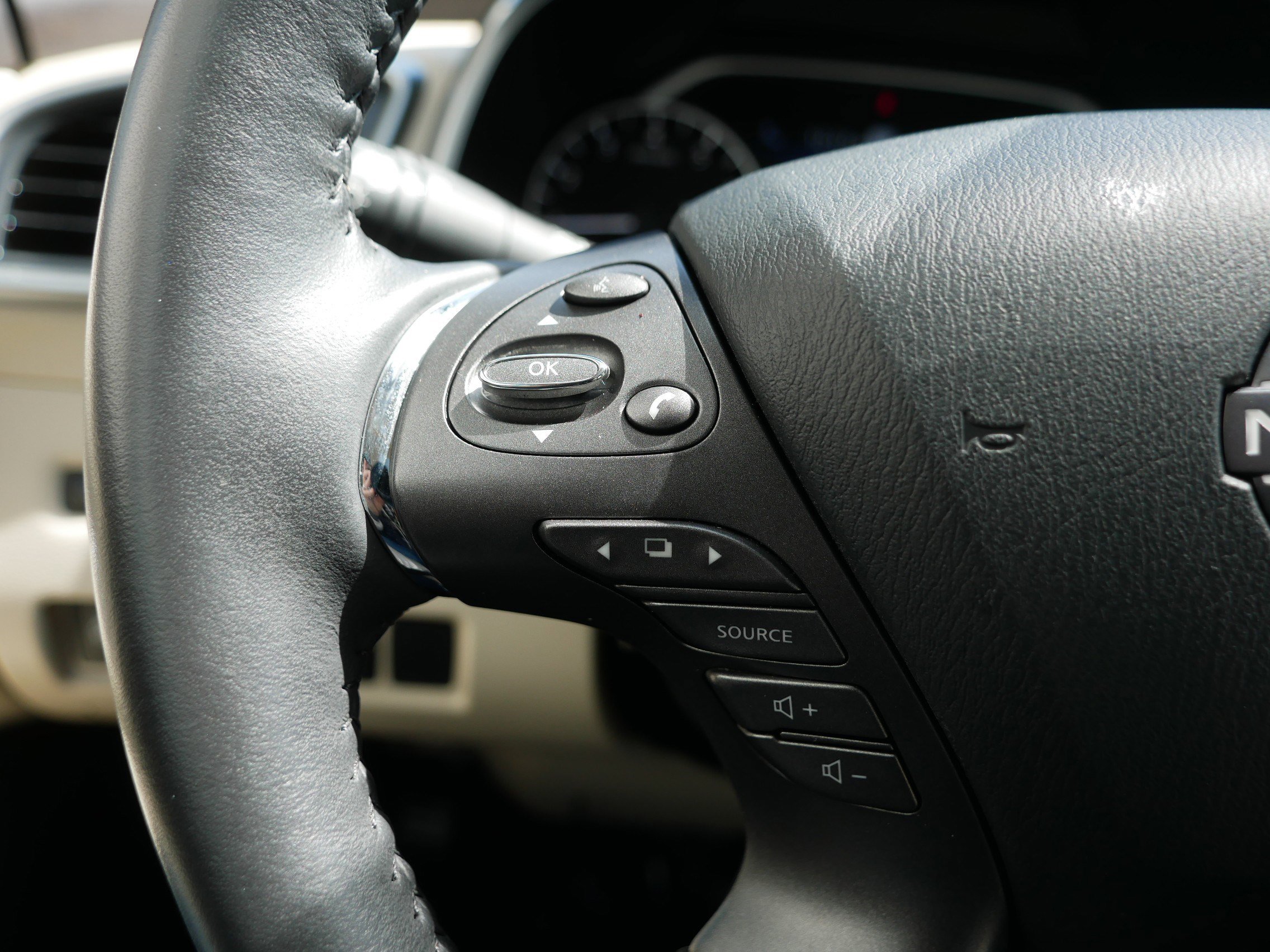 Used 2024 Nissan Murano Platinum w/ Cargo Package AWD/4WD image 31