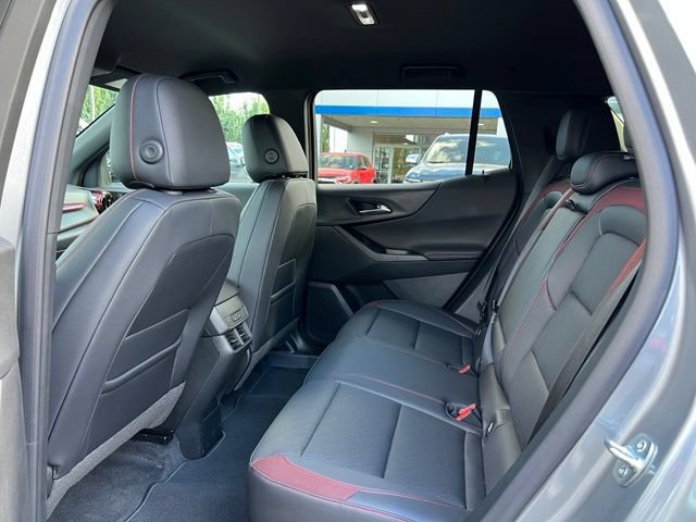 New 2027 Chevrolet Equinox RS w/ Convenience Package III AWD/4WD image 12