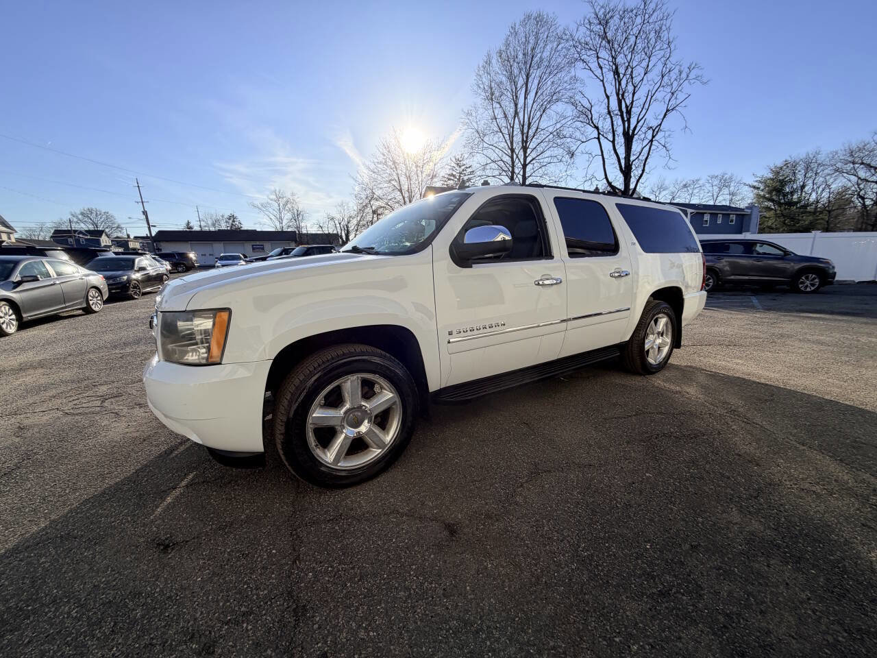 Used 2009 Chevrolet Suburban LTZ image 41
