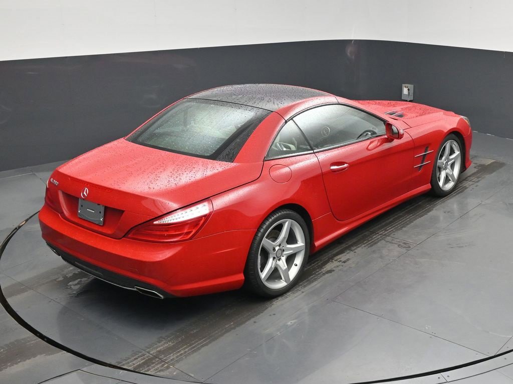 Used 2013 Mercedes-Benz SL 550 image 28