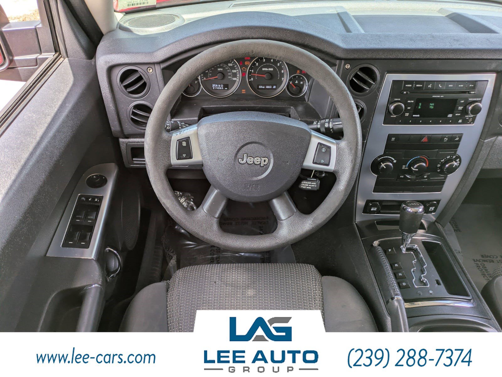 Used 2010 Jeep Commander Sport RWD image 12