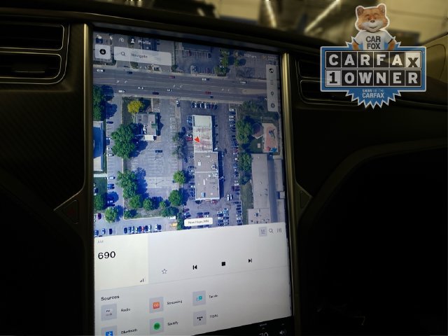 Used 2016 Tesla Model S AWD image 30