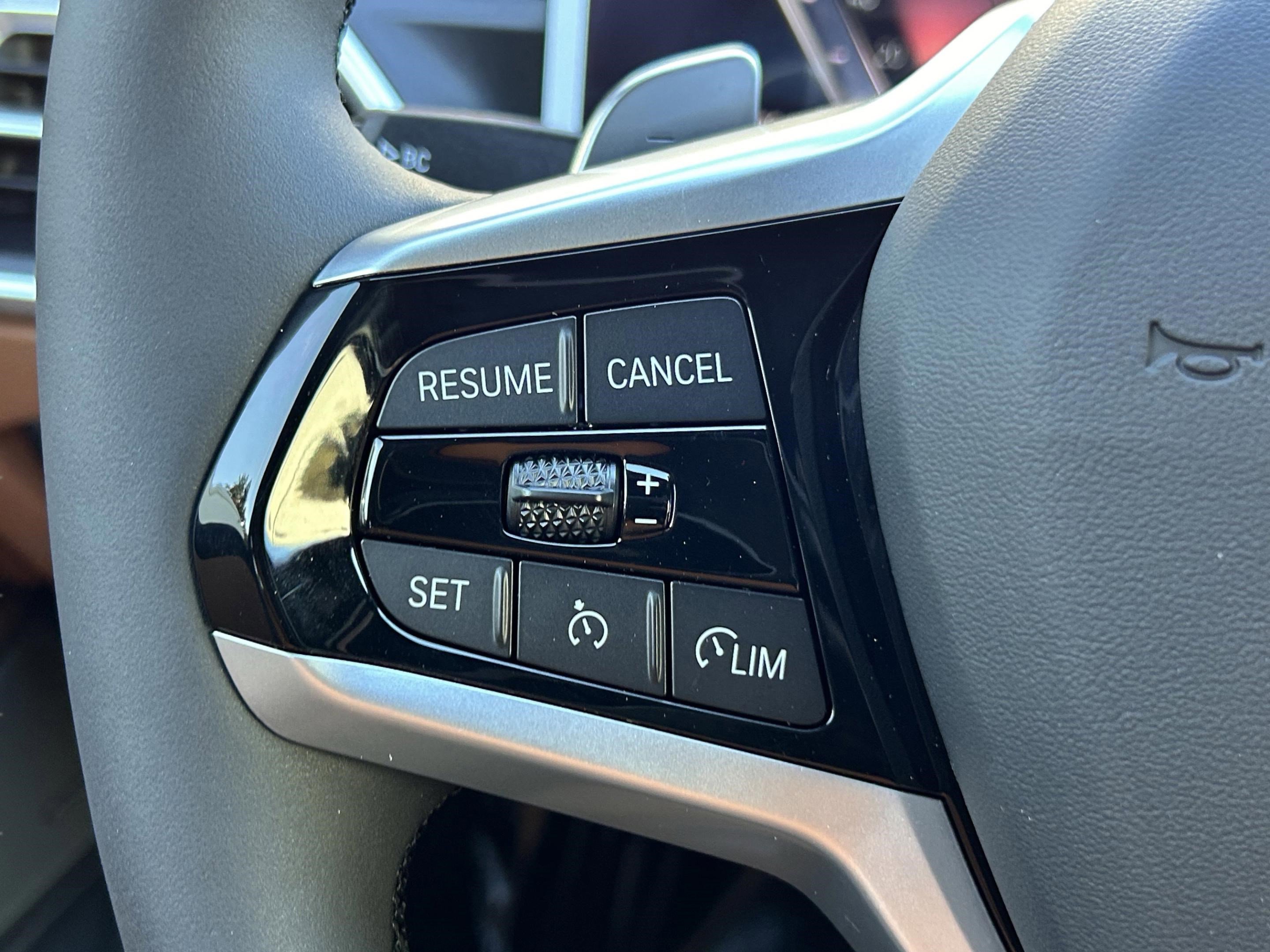 Used 2026 BMW 330i Sedan w/ Premium Package image 10