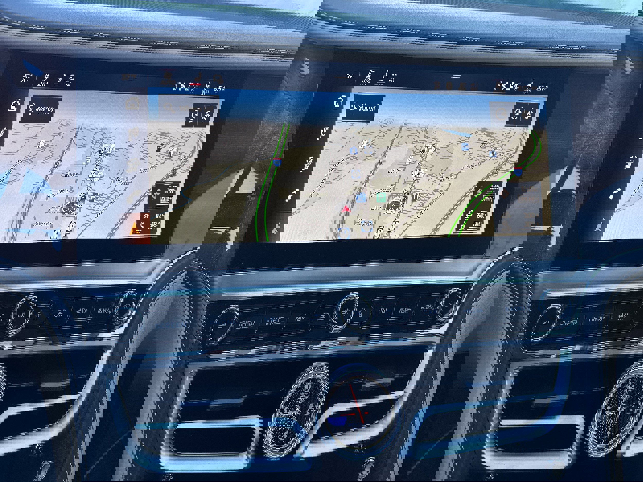 New 2026 Bentley Flying Spur Plug-In Hybrid image 23