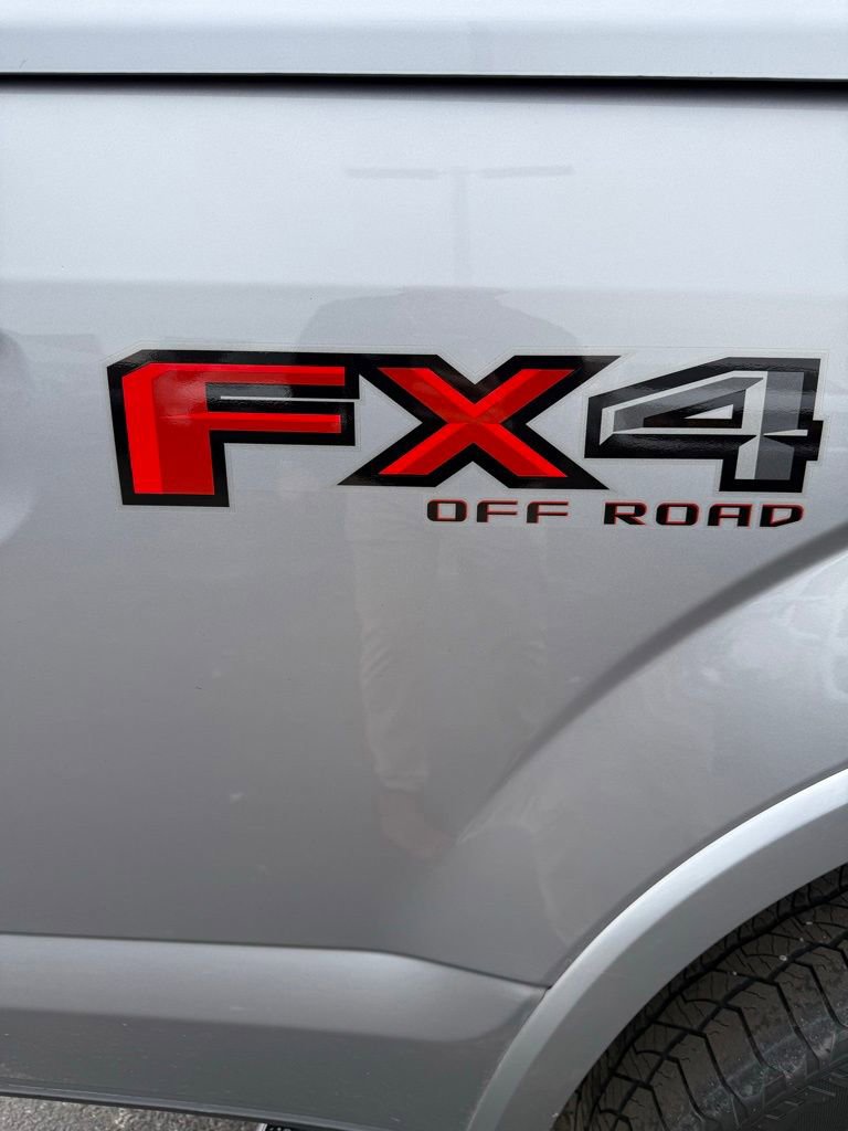 Used 2020 Ford F150 Platinum w/ Equipment Group 701A Luxury image 15