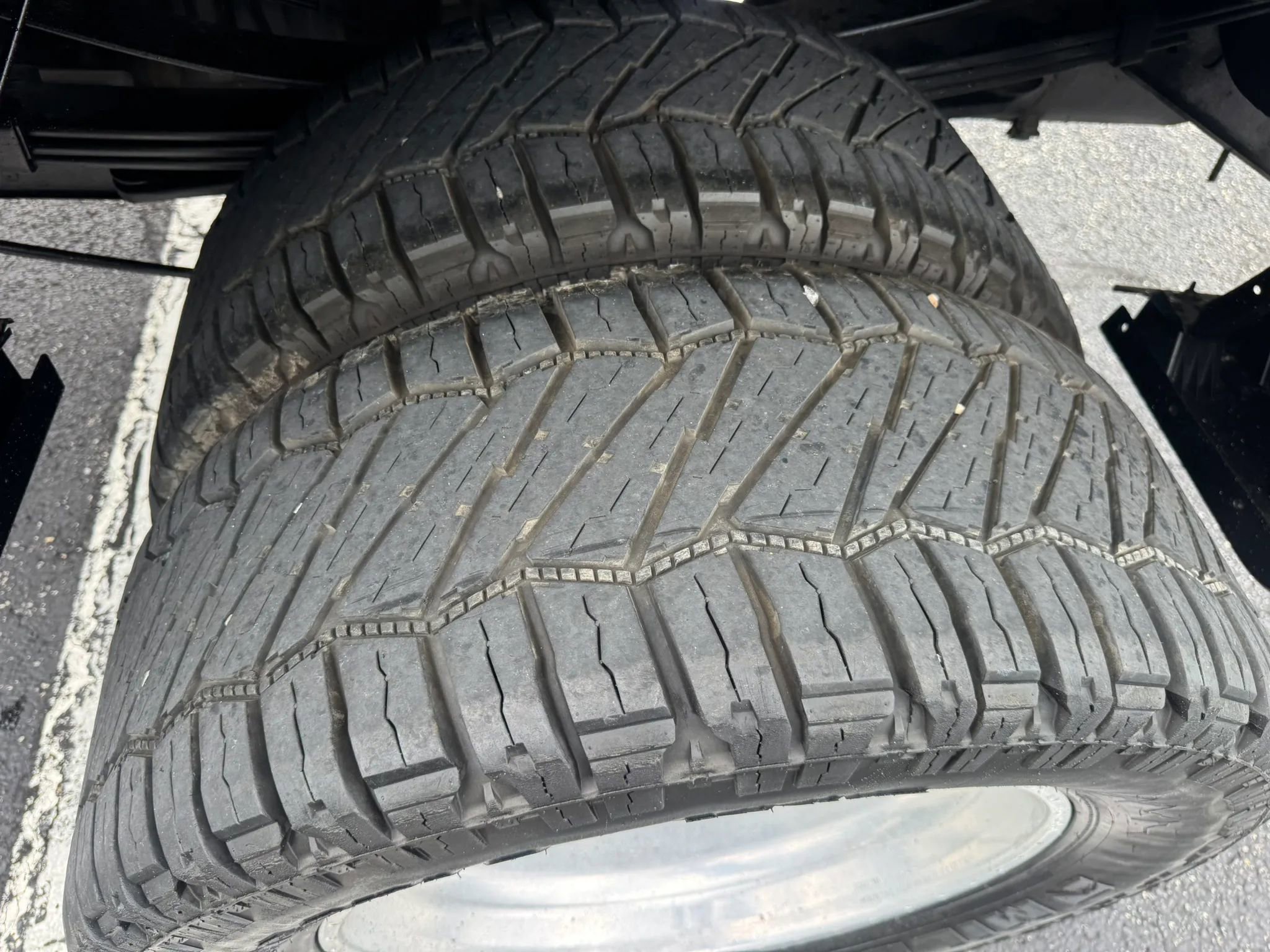 Used 2013 Ford F350 Lariat w/ Chrome Pkg AWD/4WD image 12