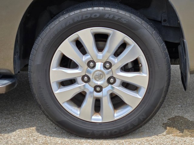 Used 2014 Toyota Sequoia Platinum RWD image 14