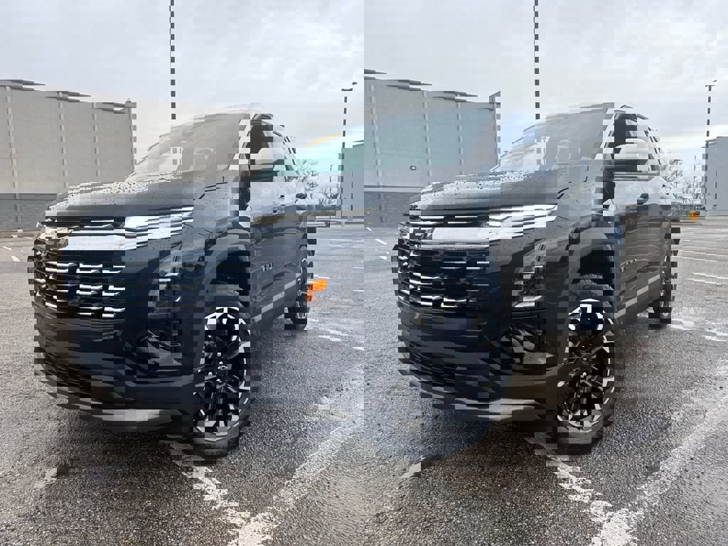 New 2026 Chevrolet Equinox LT w/ Convenience Package II image 1