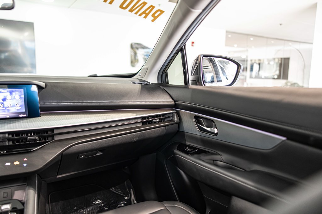 Used 2025 Nissan Murano SL AWD/4WD image 35