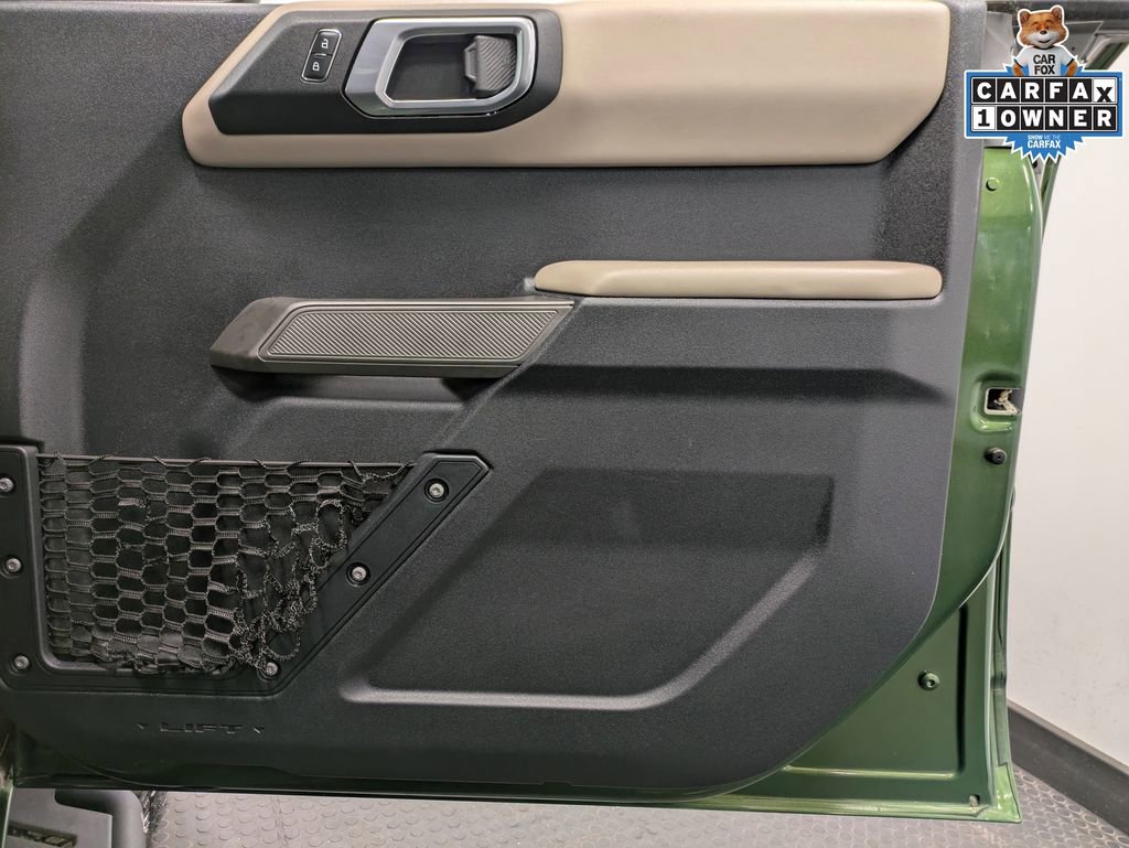 Used 2023 Ford Bronco Badlands image 28