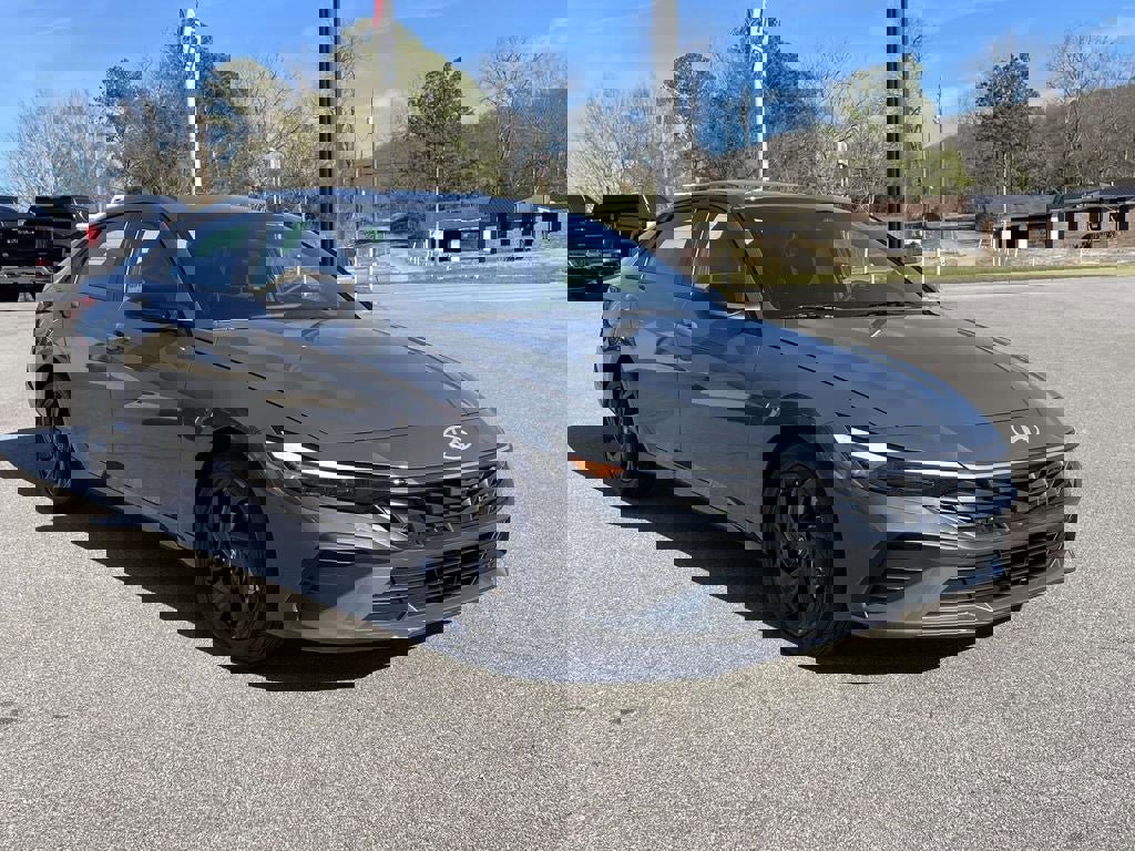 New 2026 Hyundai Elantra Sport image 6