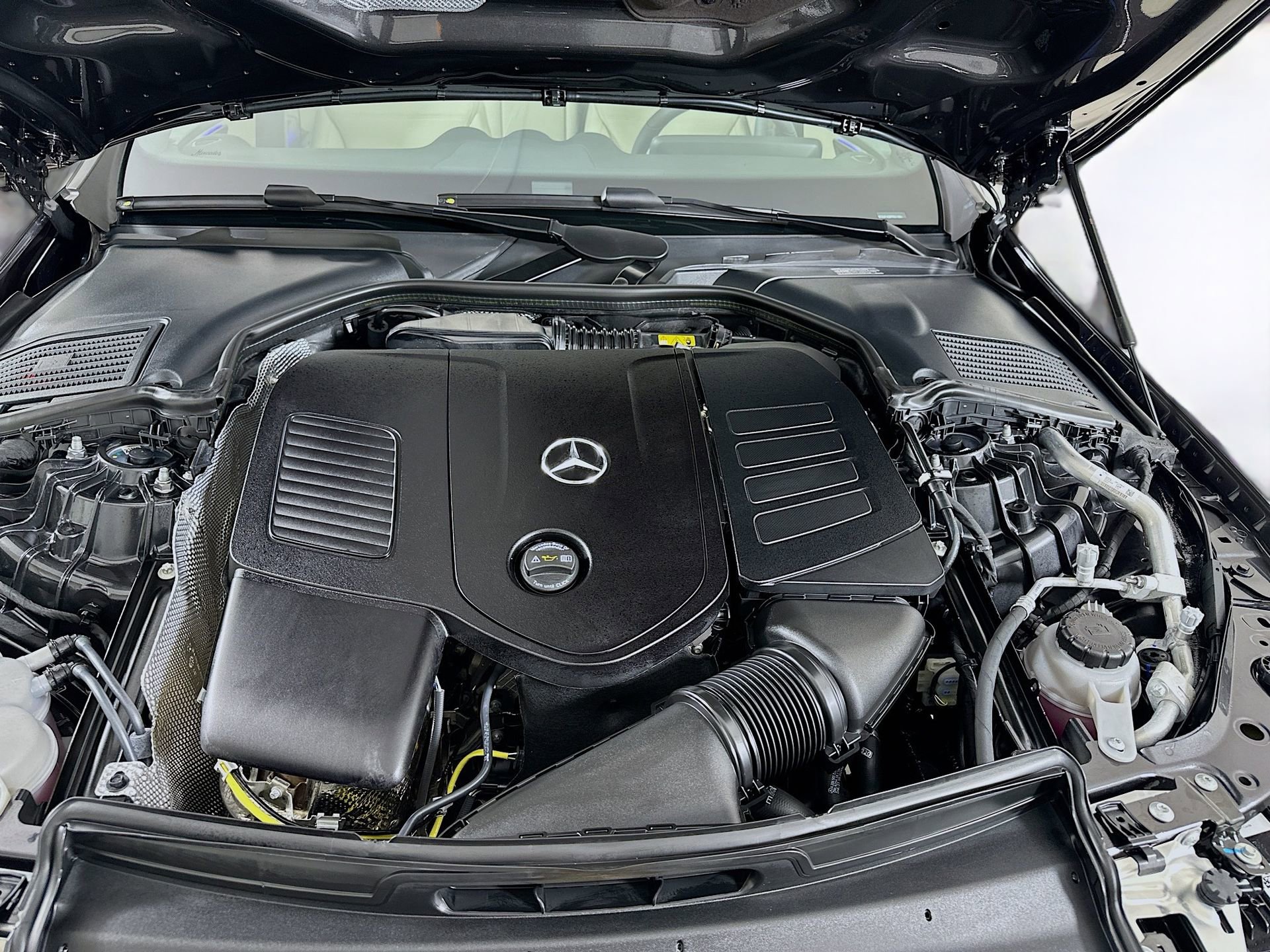 New 2026 Mercedes-Benz C 300 Sedan image 33