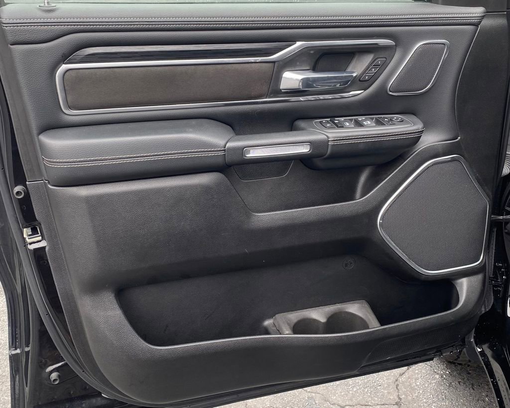 Used 2023 RAM 1500 Laramie image 12