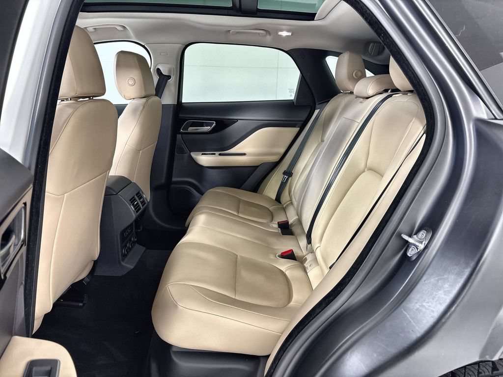 Used 2018 Jaguar F-PACE Premium AWD/4WD image 25