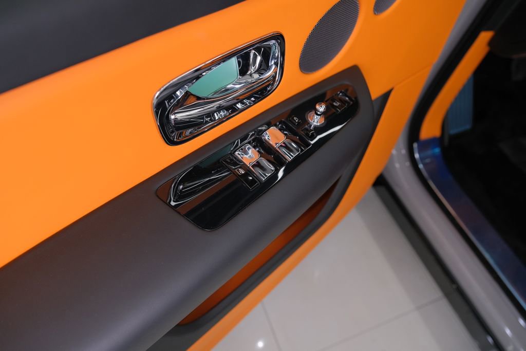 Used 2026 Rolls-Royce Cullinan AWD/4WD image 60