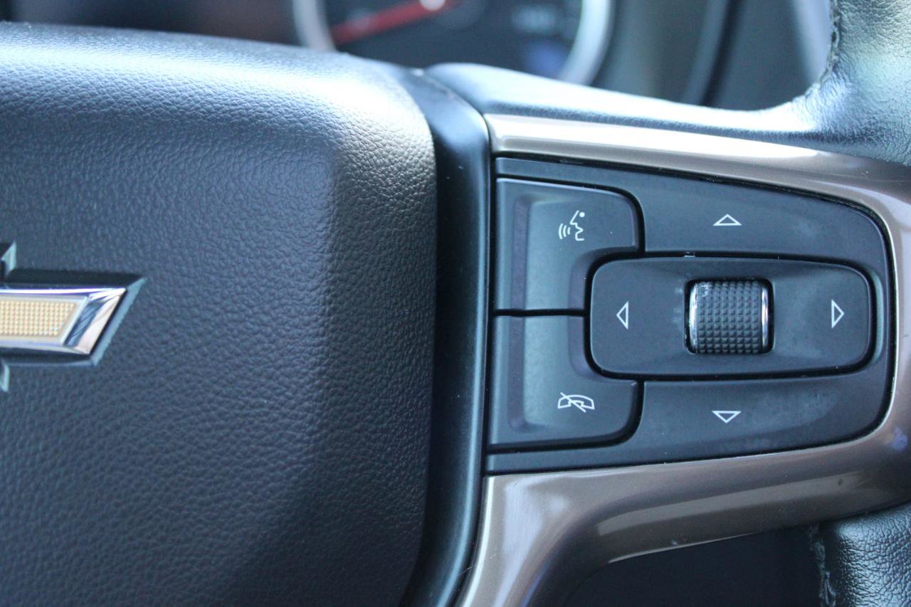 Used 2021 Chevrolet Tahoe High Country w/ Premium Package image 22