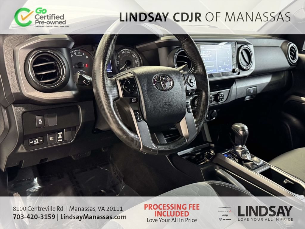 Used 2020 Toyota Tacoma TRD Sport w/ Technology Package AWD/4WD image 18