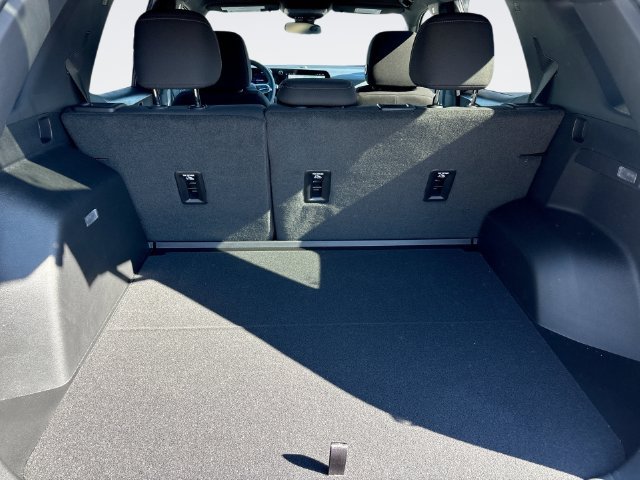 New 2027 Chevrolet Equinox LT FWD image 24