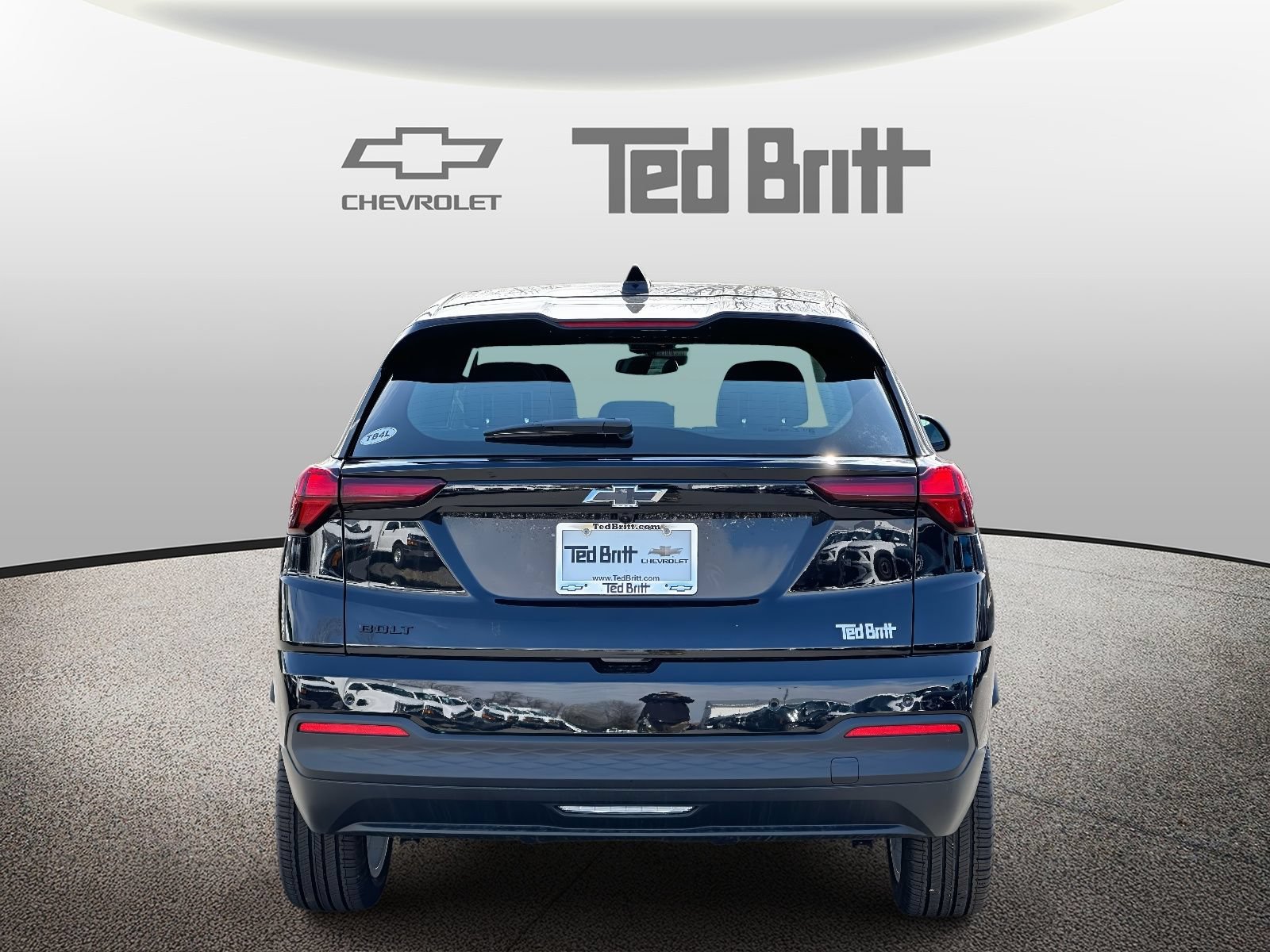 New 2027 Chevrolet Bolt LT w/ Comfort Package FWD image 5