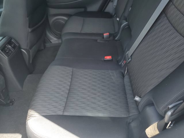 Used 2017 Nissan Rogue S w/ S Appearance Package AWD/4WD image 15