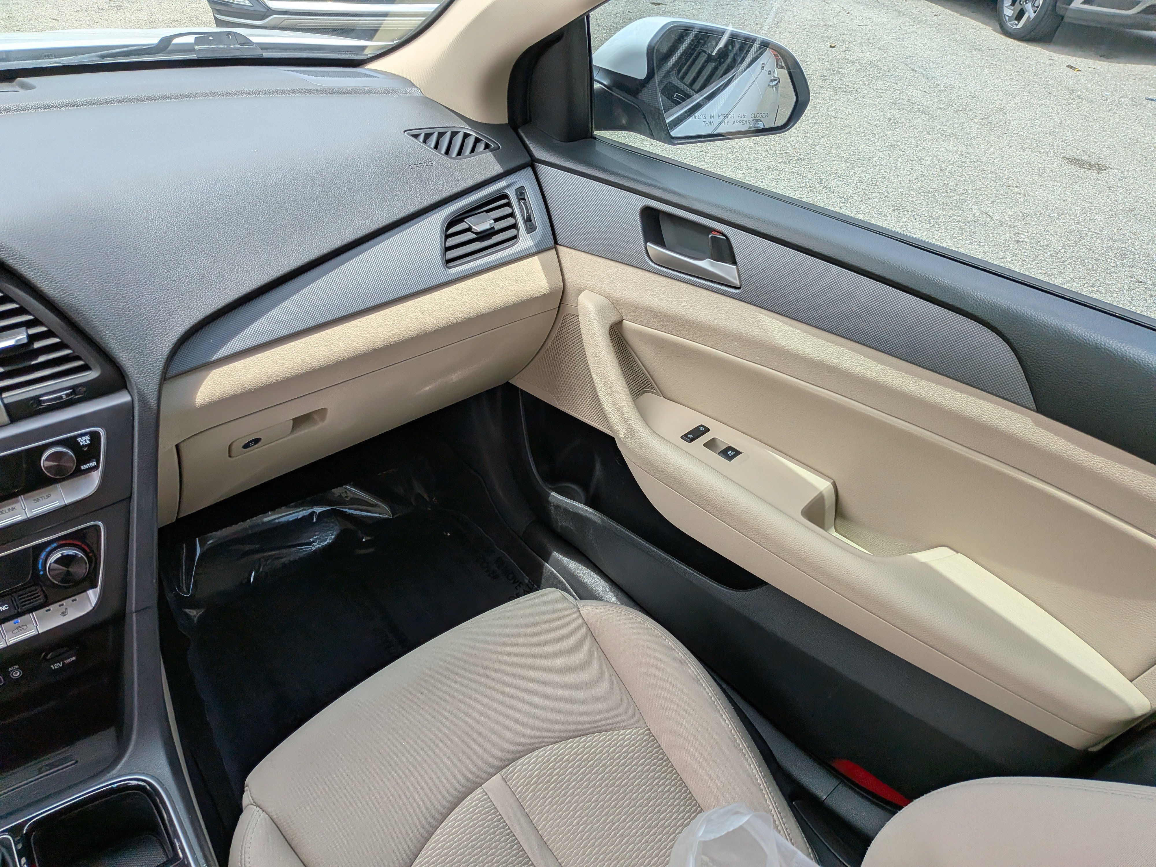 Used 2019 Hyundai Sonata SEL w/ Tech Package 02 FWD image 17