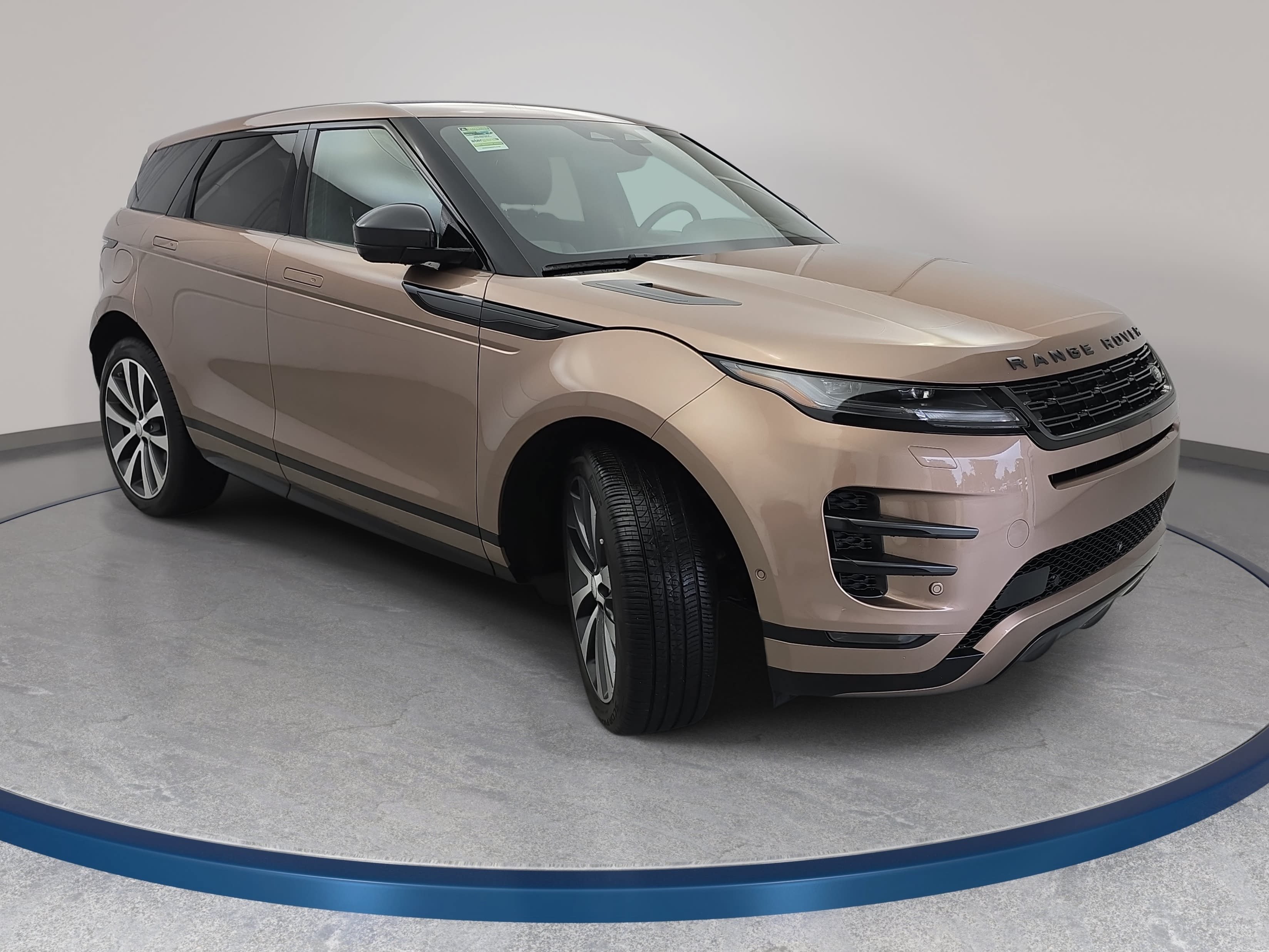 Certified 2026 Land Rover Range Rover Evoque Dynamic SE AWD/4WD image 3